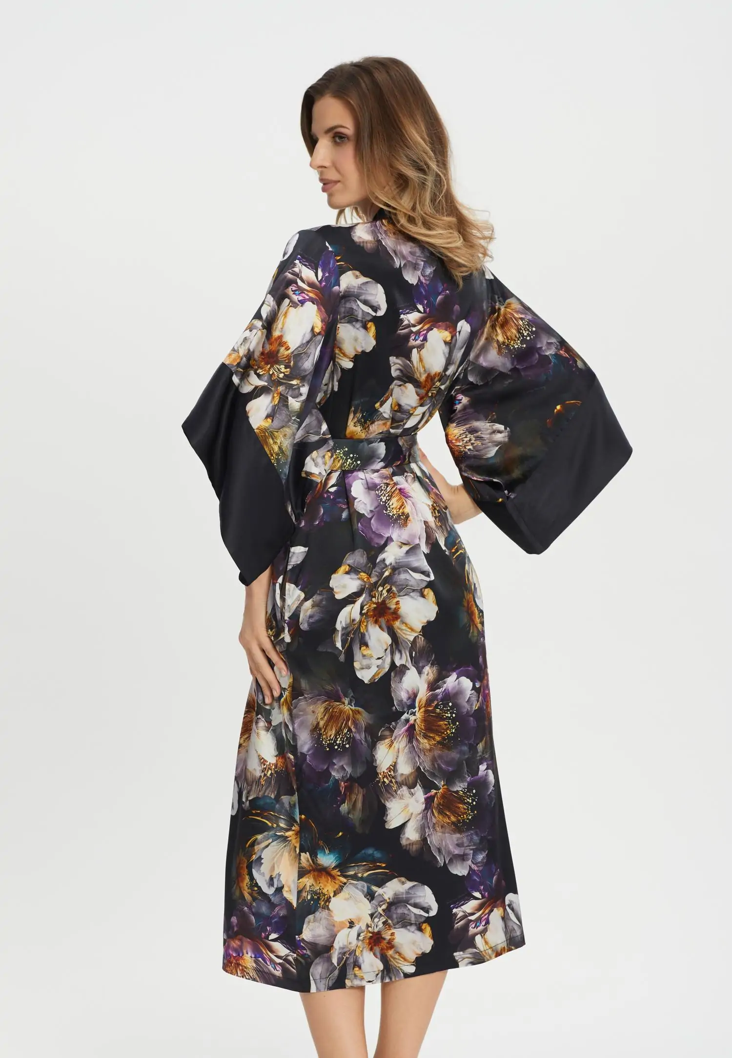 Кимоно W24-00SS201-L Marc & André